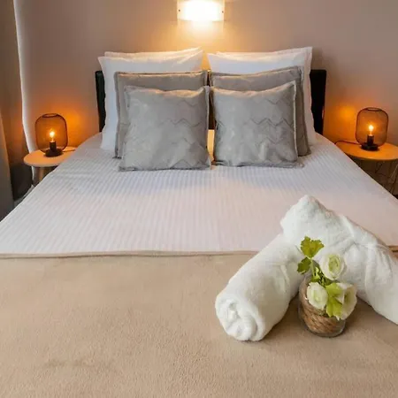 Hyper- Centre, Cosy Entre 2 Gares Apartment Lille